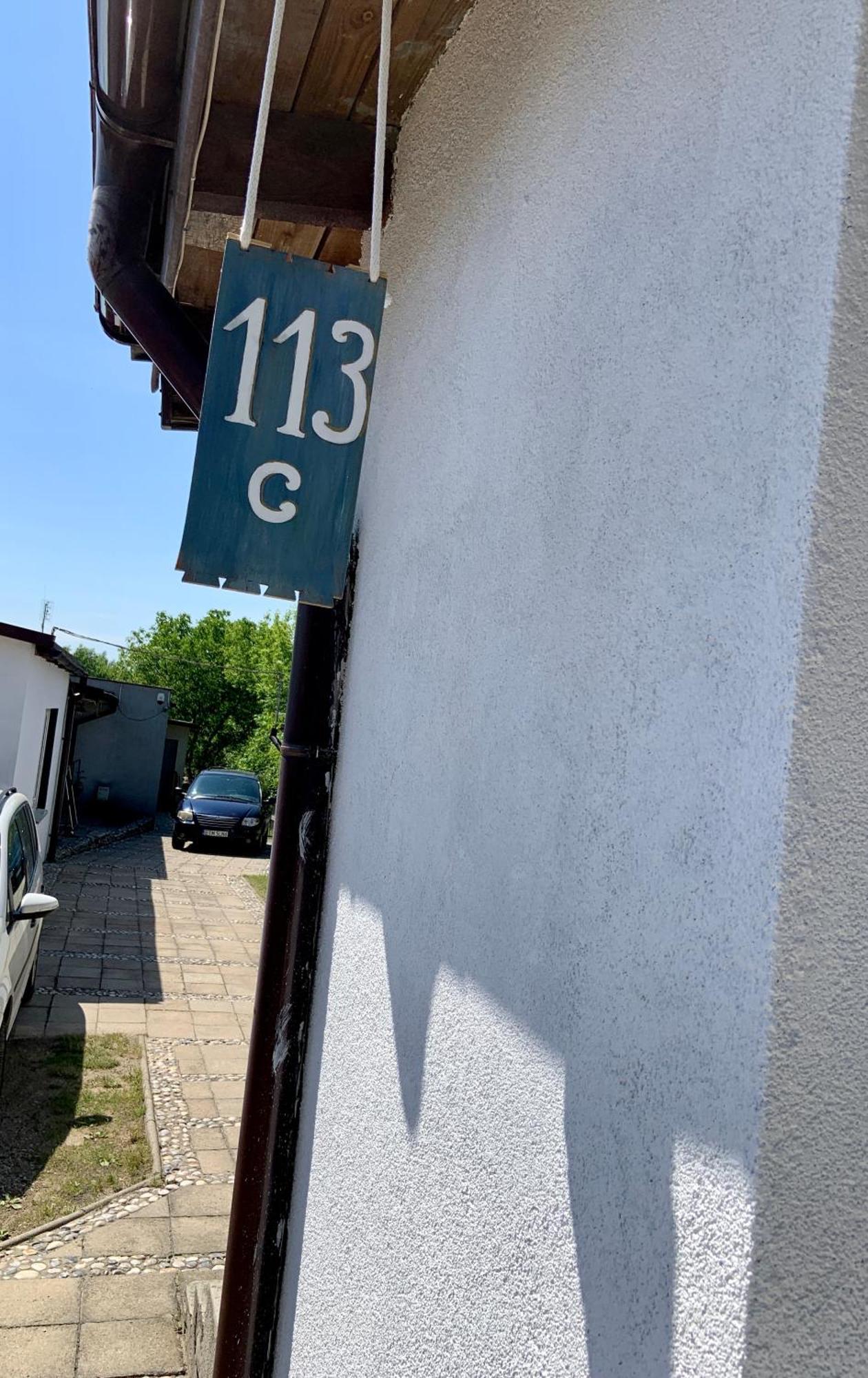 Cozy Independent Guest House, Free Parking Apartment Tomaszow Mazowiecki